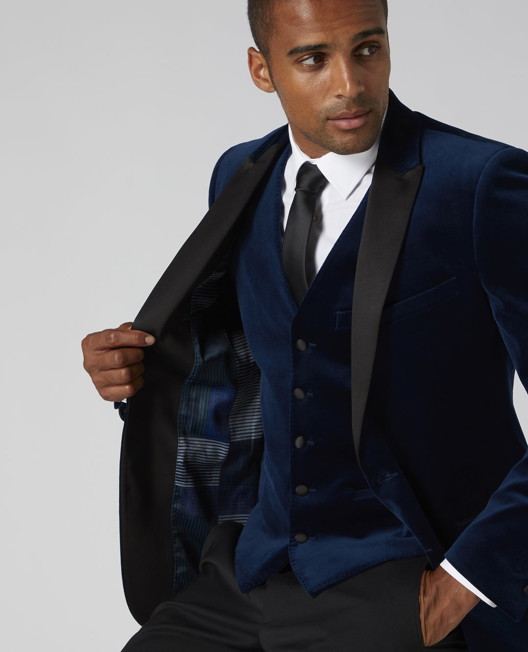 Image for REMUS MINTI VELVET BLAZER | Remus Uomo | Morans Menswear