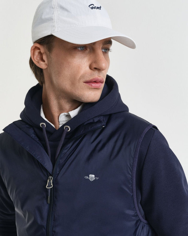 Image for GANT LIGHT INSULATED NAVY VEST | GANT | Morans Menswear