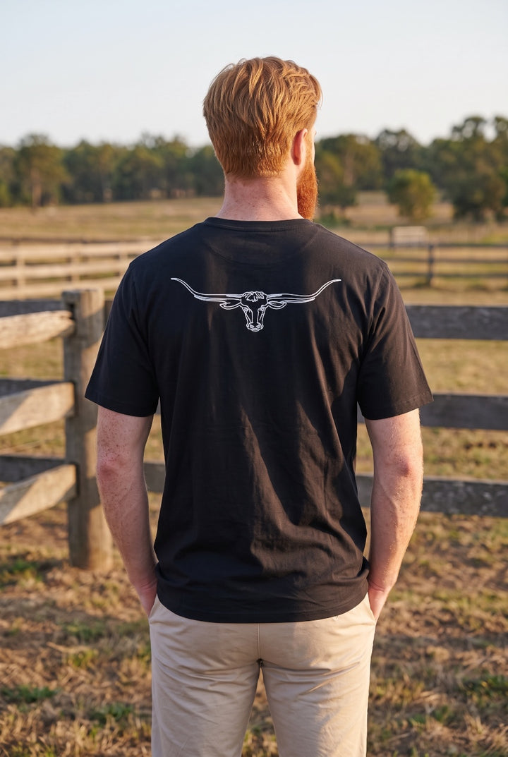 RM WILLIAMS BYRON BLACK TEE
