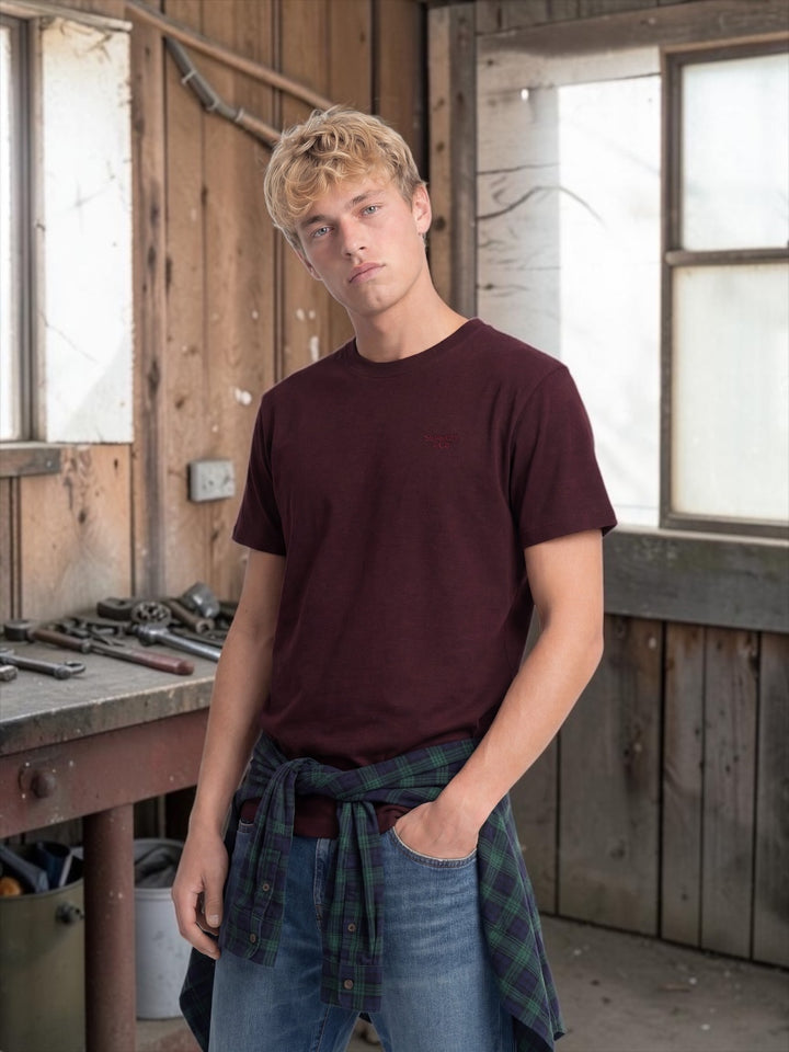 SUPERDRY BURGUNDY ESS SERIF LOGO EMB TEE
