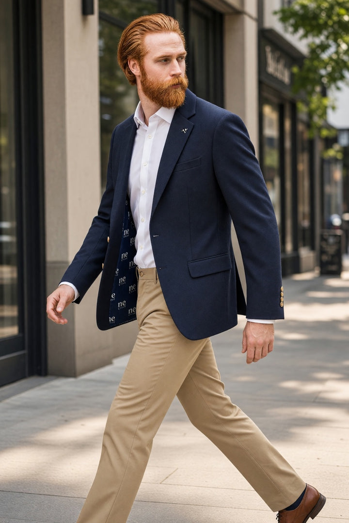 CAIRNE COLLECTIVE navy single-breasted blazer with notch lapels and front button closure