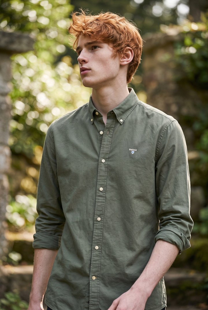 Barbour green tailored button-up shirt with long sleeves and button-down collar