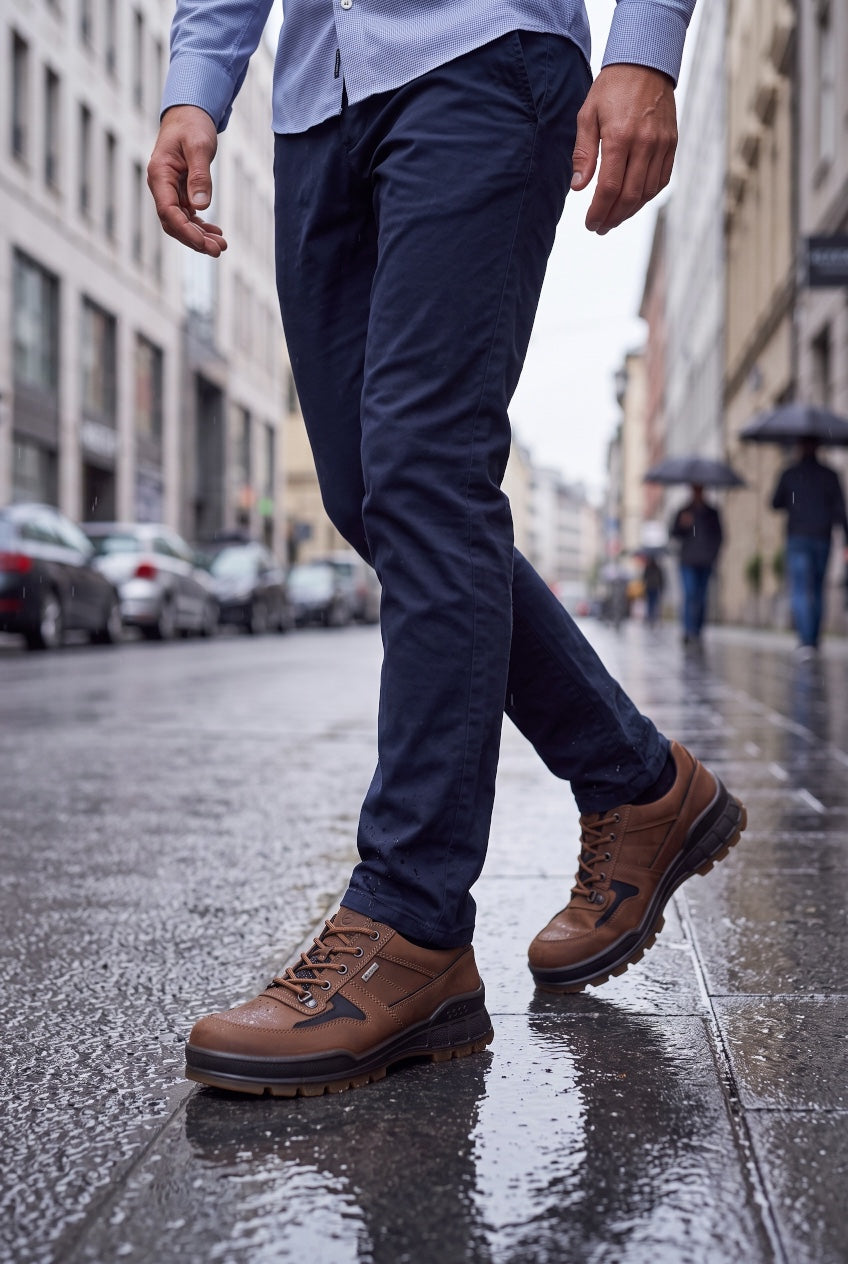 ECCO GORTEX WATERPROOF  SOFT 10 MOCCA SHOE