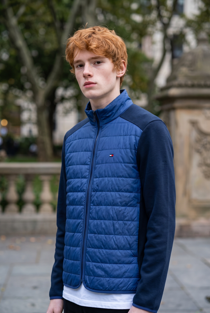 TOMMY HILFIGER MIX  NAVY MIXED MEDIA COLOUR BLOCK ZT