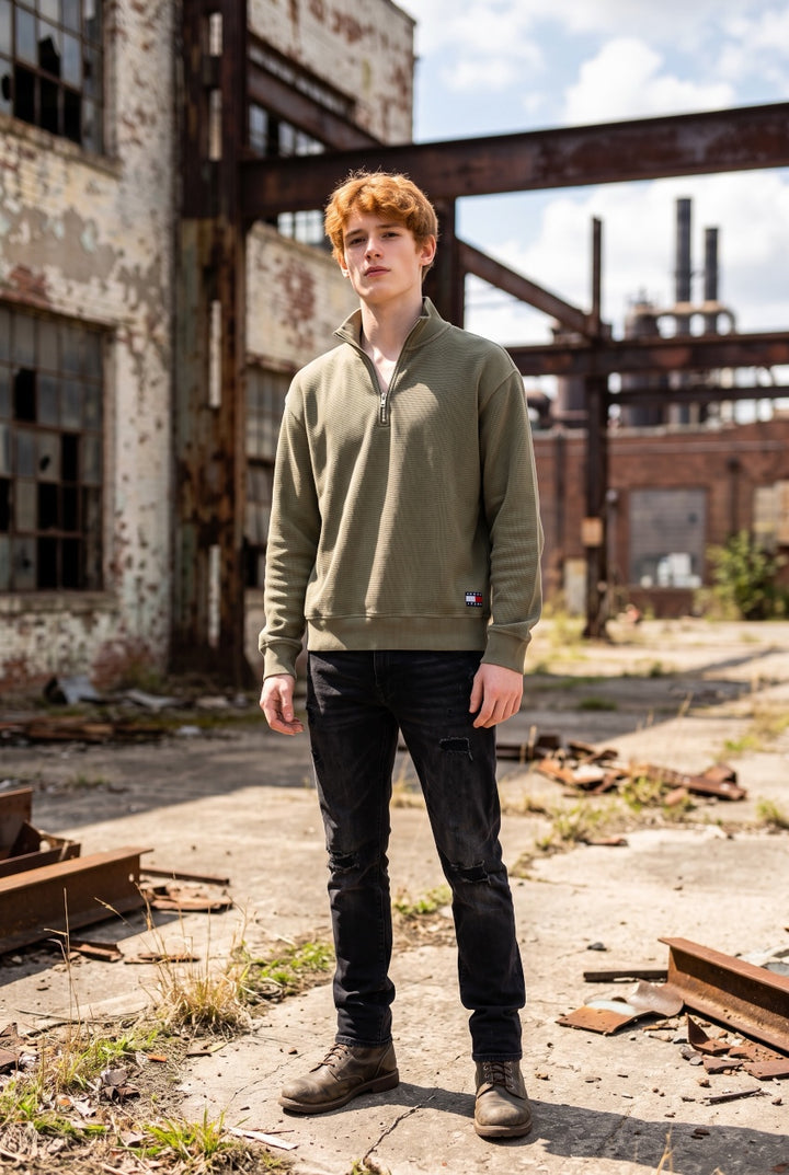 TOMMY JEANS 1/2 ZIP GREEN RLX WASHED WAFFLE SWEAT