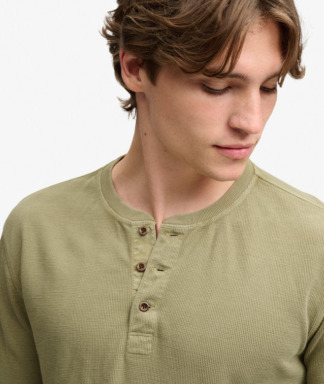 SUPERDRY KHAKI WAFFLE LS HENLEY TOP