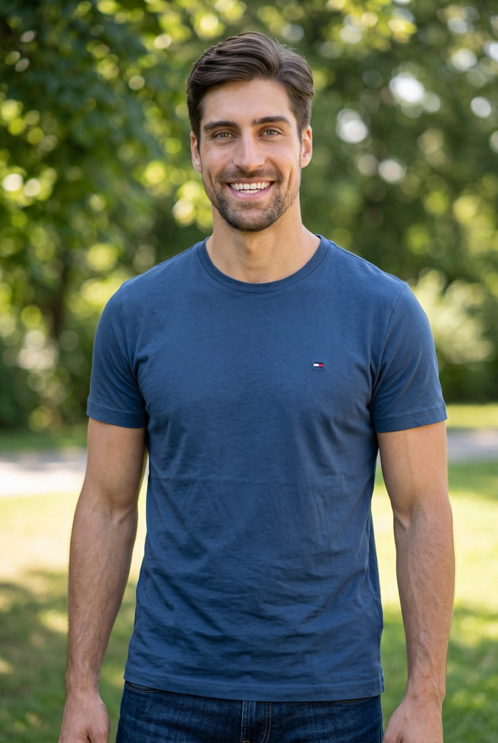 TOMMY HILFIGER TEAL ESS SEASONAL REG FIT SOLID TEE