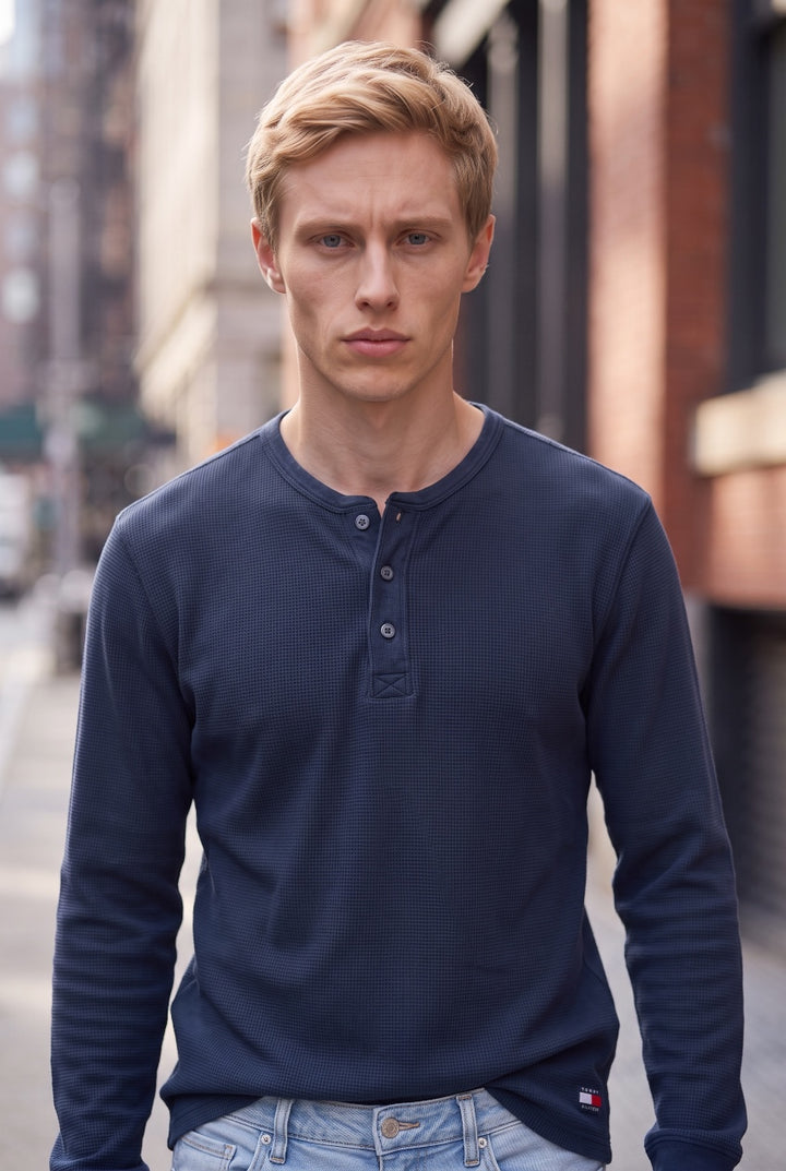 TOMMY JEANS DARK BLUE WASHED WAFFLE LS HENLEY