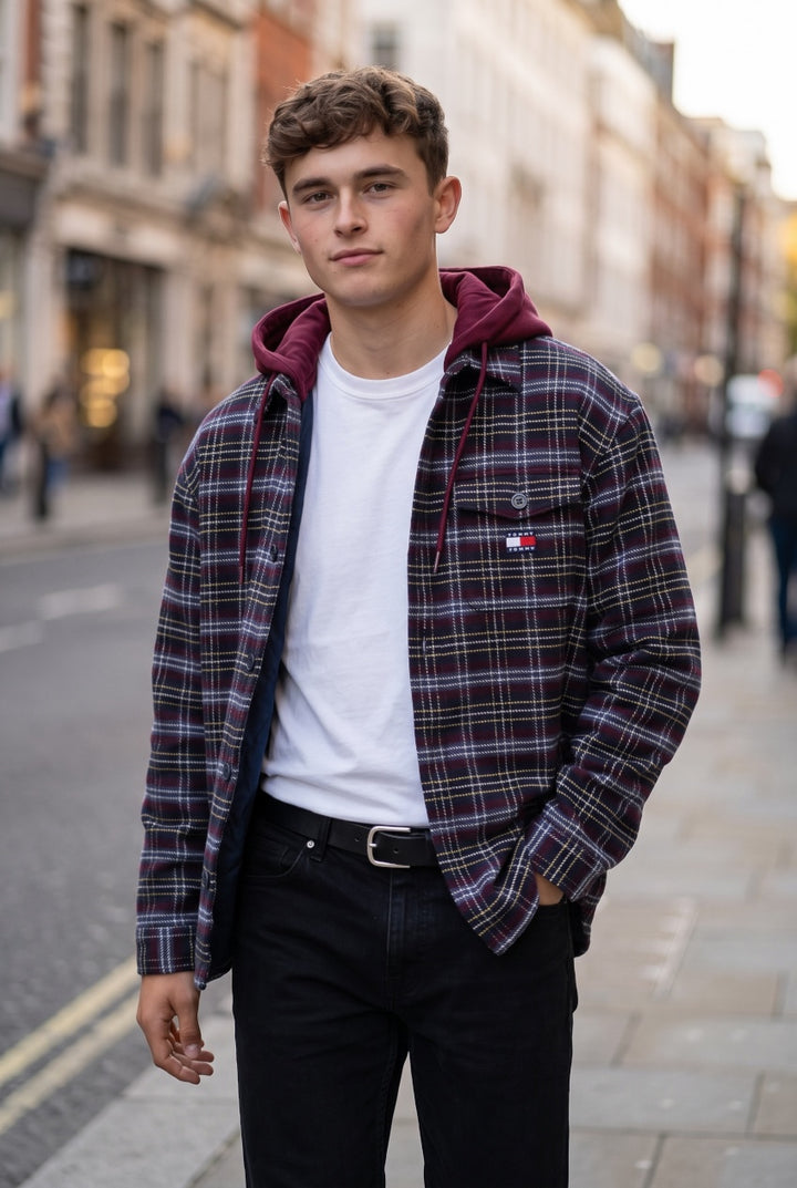 TOMMY JEANS  BERRY CK LOGO HOODED OVERSHIRT