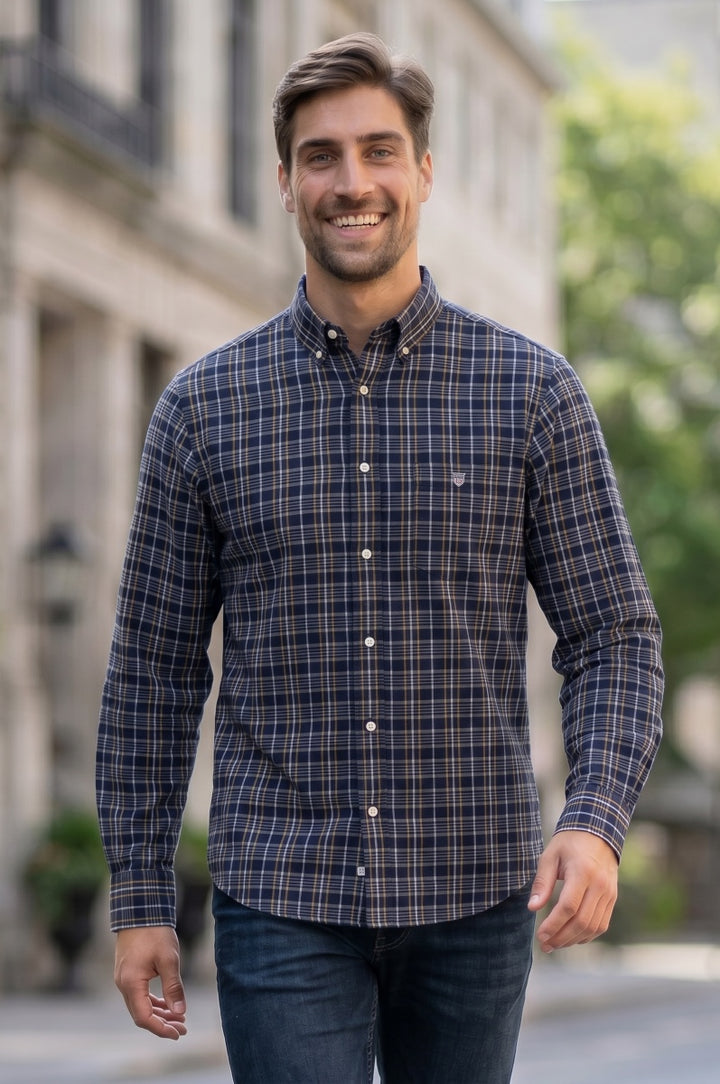 GANT indigo checked poplin shirt worn front view, button-down collar, chest pocket, long sleeves
