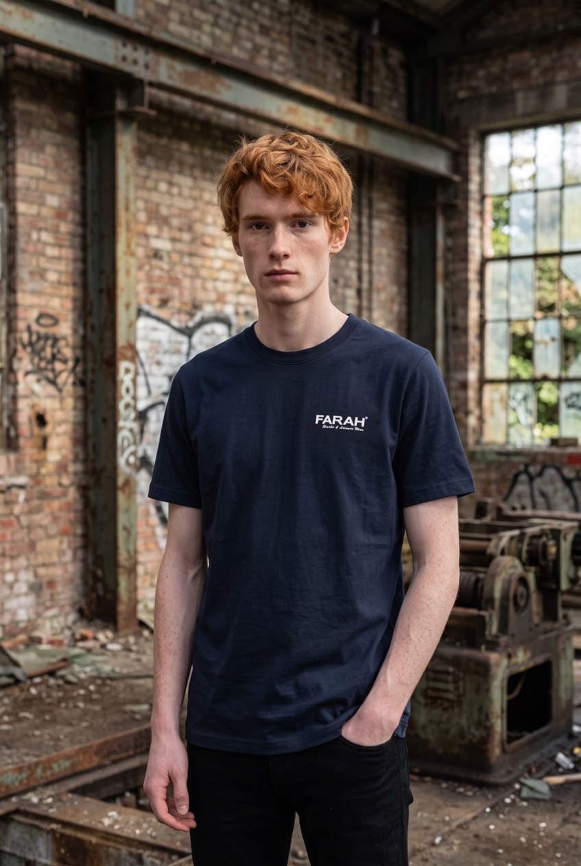 FARAH NAVY CLISSOLD GRAPHIC SS TEE